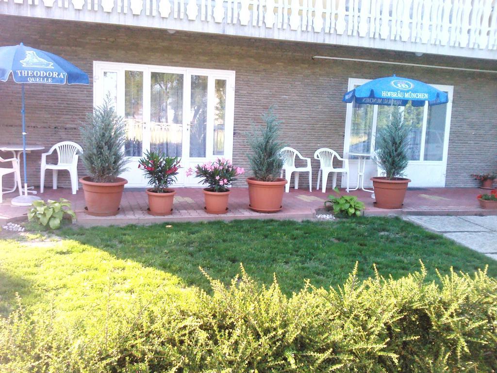 Napfeny Apartment Keszthely Exterior photo